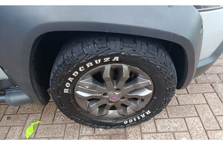 Fiat Strada Adventure 1.8 16V (Flex) (Cabine Estendida) - Foto #8