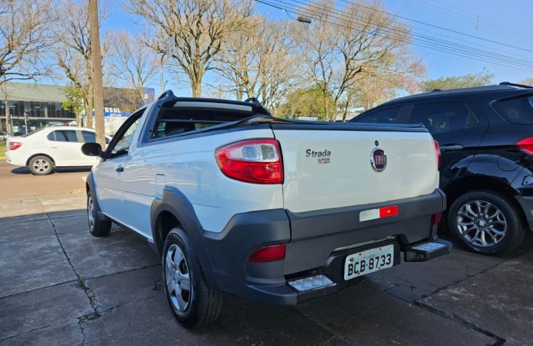 Fiat Strada Hard Working 1.4 (Flex) - Foto #10