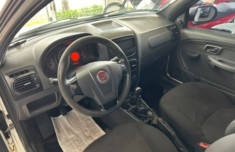 Fiat Strada Hard Working 1.4 (Flex) - Foto #9