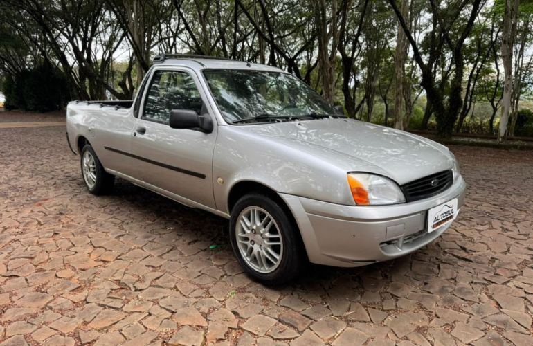 Ford Courier L 1.6 (Flex) - Foto #4