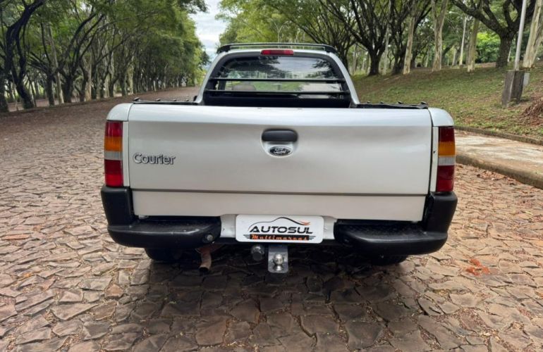 Ford Courier L 1.6 (Flex) - Foto #9