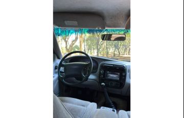 Ford Explorer XL 4x2 4.0 V6 - Foto #6