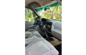 Ford Explorer XL 4x2 4.0 V6 - Foto #8