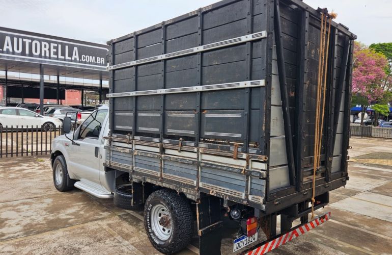 Ford F350 (Cabine Simples) - Foto #5