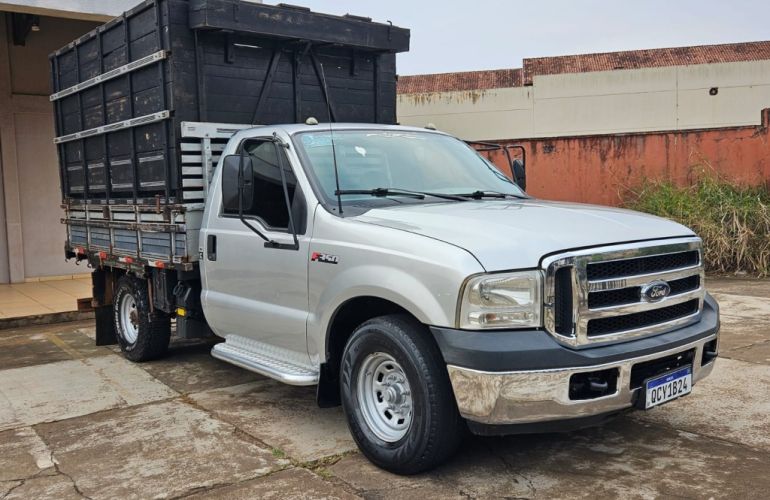 Ford F350 (Cabine Simples) - Foto #10