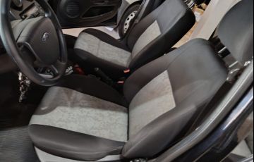 Ford Fiesta Sedan 1.0 (Flex) - Foto #8