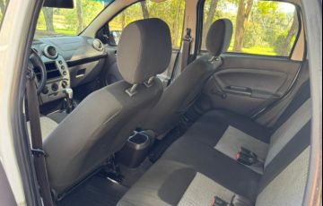 Ford Fiesta Sedan 1.0 - Foto #10