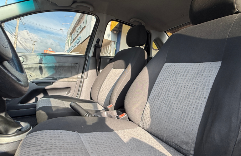 Ford Fiesta Sedan 1.6 (Flex) - Foto #5