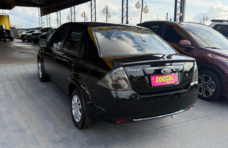 Ford Fiesta Sedan 1.6 (Flex) - Foto #8