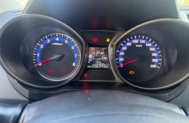 Hyundai HB20X Premium 1.6 - Foto #10
