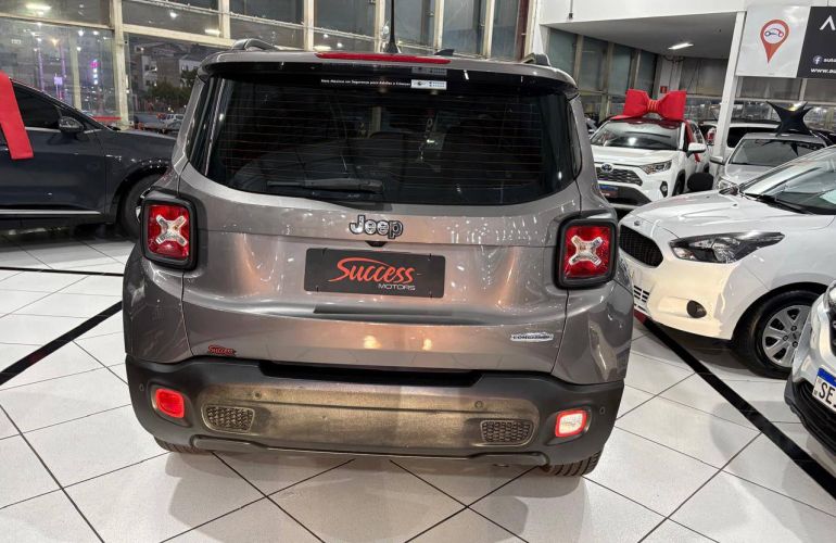 Jeep Renegade 1.8 16V Longitude - Foto #5