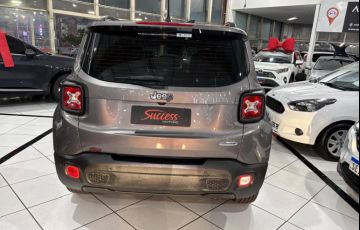 Jeep Renegade 1.8 16V Longitude - Foto #5
