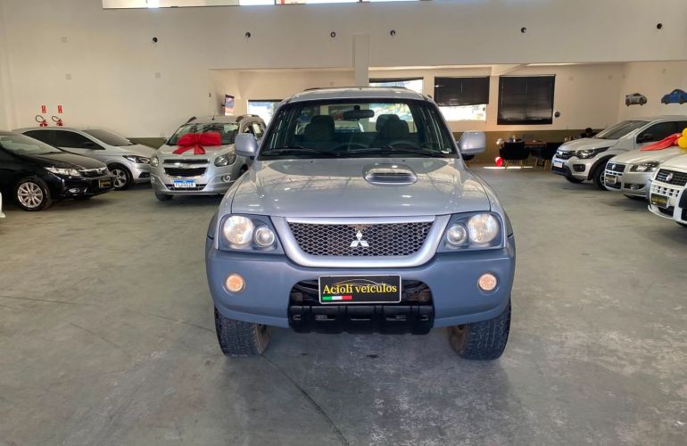 Mitsubishi L200 Outdoor 2.5 Hpe 4x4 CD 8V Turbo Intercooler Diesel 4p Manual - Foto #4