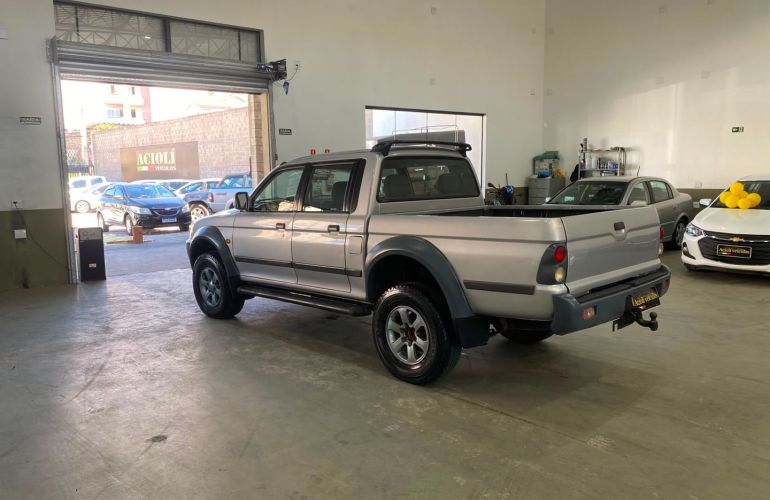 Mitsubishi L200 Outdoor 2.5 Hpe 4x4 CD 8V Turbo Intercooler Diesel 4p Manual - Foto #10
