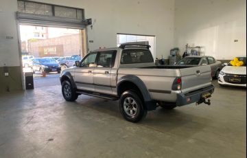 Mitsubishi L200 Outdoor 2.5 Hpe 4x4 CD 8V Turbo Intercooler Diesel 4p Manual - Foto #10