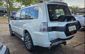 Mitsubishi Pajero 3.2 DI-D HPE 4WD (Aut) - Foto #9
