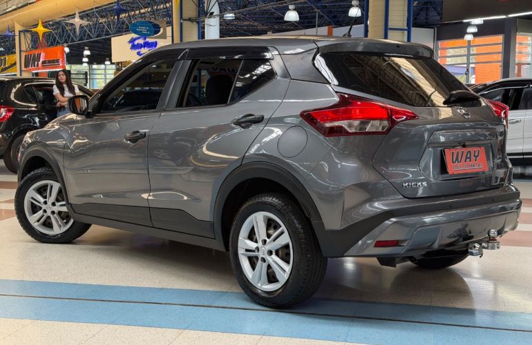 Nissan Kicks 1.6 16V Active - Foto #5