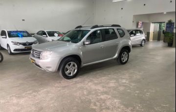 Renault Duster 2.0 Dynamique 4x2 16V Flex 4p Manual