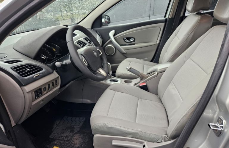 Renault Fluence 2.0 16V Privilege (Aut) (Flex) - Foto #5