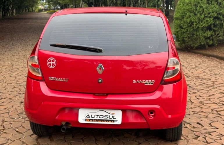 Renault Sandero Expression 1.0 16V (flex) - Foto #4