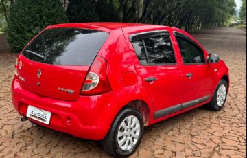 Renault Sandero Expression 1.0 16V (flex) - Foto #6