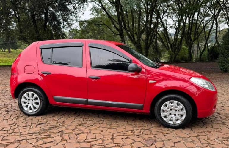 Renault Sandero Expression 1.0 16V (flex) - Foto #8