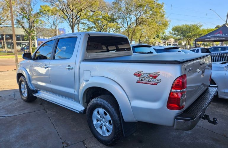 Toyota Hilux 3.0 TDI 4x4 CD SRV (Aut) - Foto #9