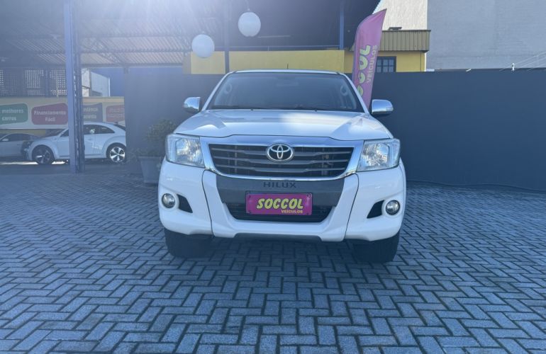 Toyota Hilux 2.7 4x4 CD SRV (Flex) (Aut) - Foto #2