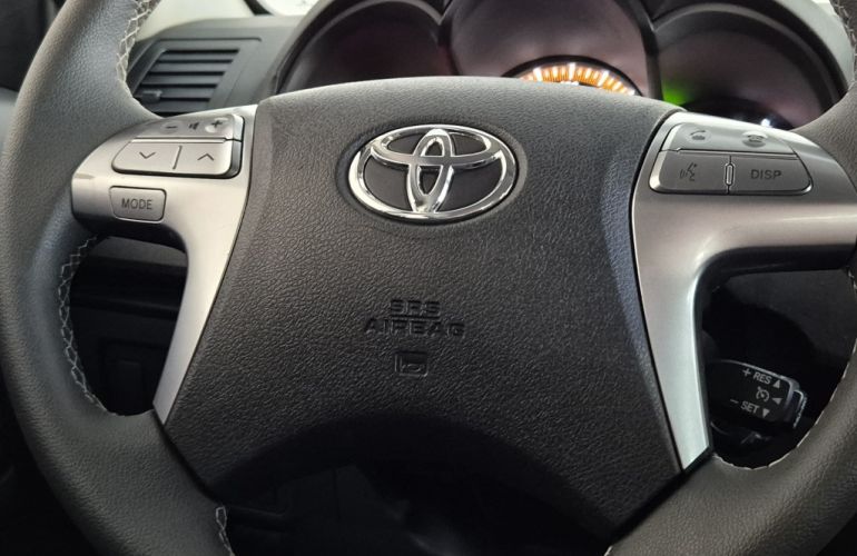 Toyota Hilux 2.7 4x4 CD SRV (Flex) (Aut) - Foto #6
