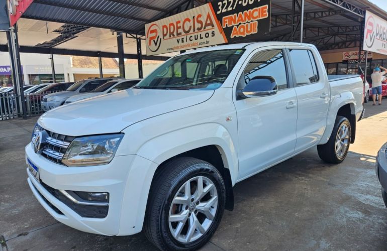 Volkswagen Amarok 3.0 CD V6 Highline 4Motion (Aut) - Foto #6