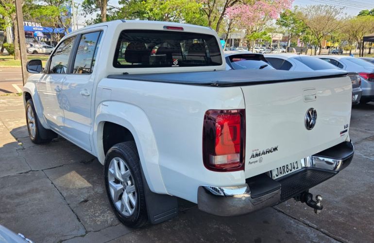 Volkswagen Amarok 3.0 CD V6 Highline 4Motion (Aut) - Foto #8
