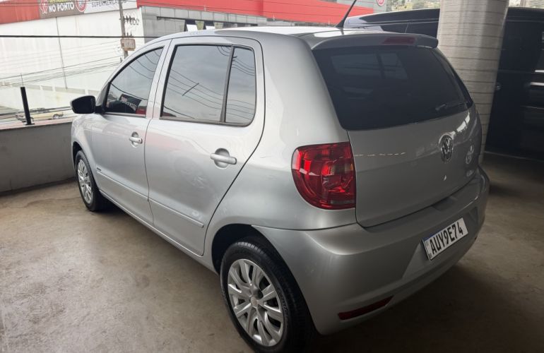 Volkswagen Fox 1.0 8V (Flex) - Foto #4