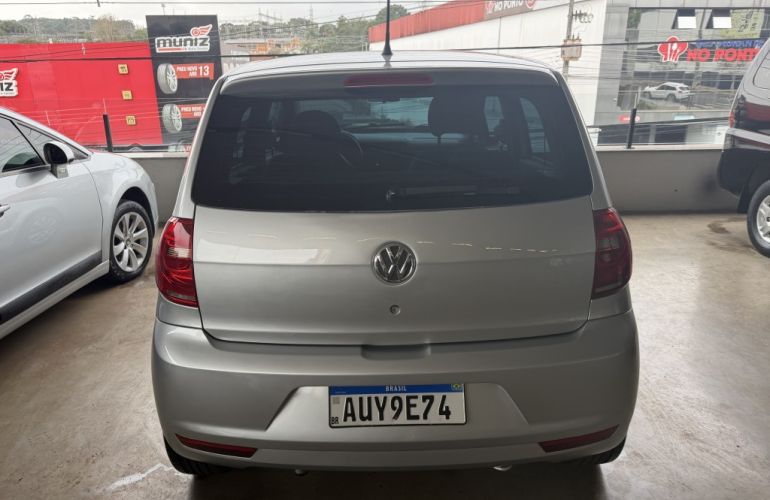 Volkswagen Fox 1.0 8V (Flex) - Foto #6