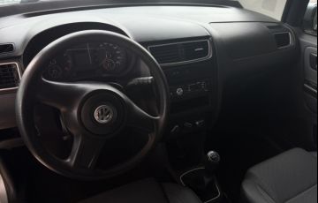Volkswagen Fox 1.0 8V (Flex) - Foto #8