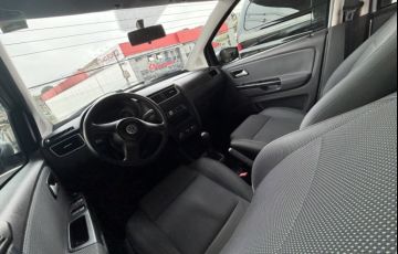 Volkswagen Fox 1.0 8V (Flex) - Foto #10