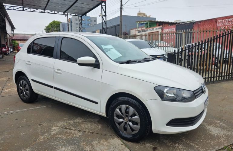 Volkswagen Gol 1.6 VHT City (Flex) 4p - Foto #8