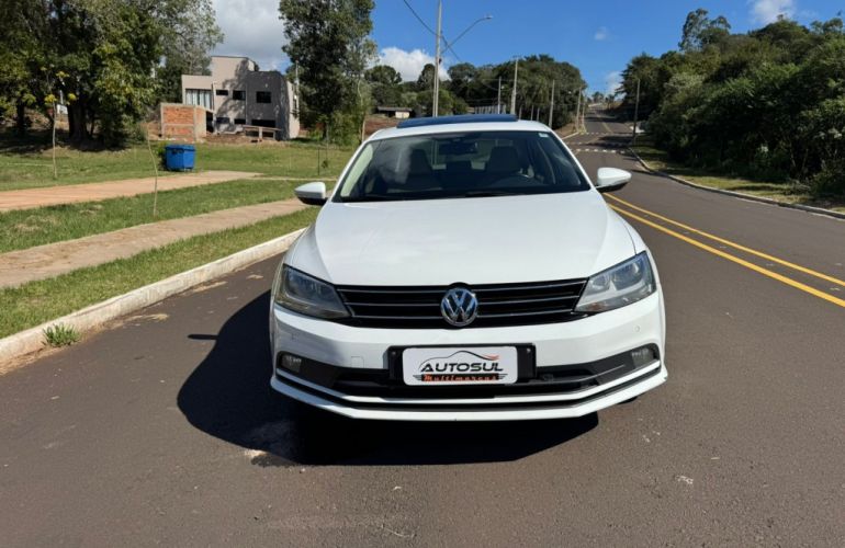 Volkswagen Jetta 2.0 TSI Highline DSG - Foto #2
