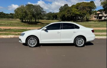 Volkswagen Jetta 2.0 TSI Highline DSG - Foto #3