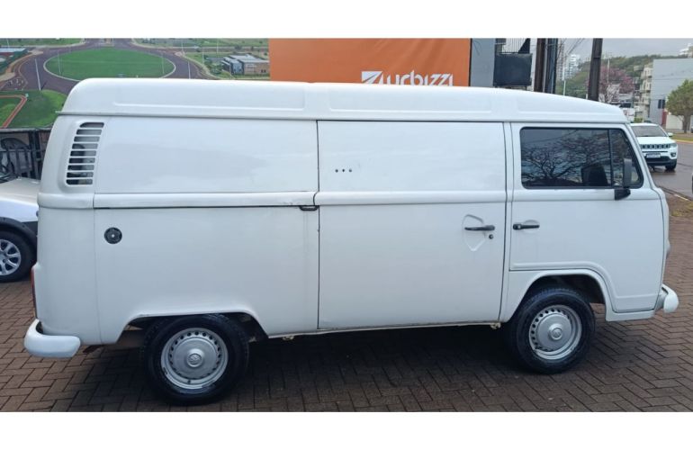 Volkswagen Kombi Furgão 1.4 (Flex) - Foto #5