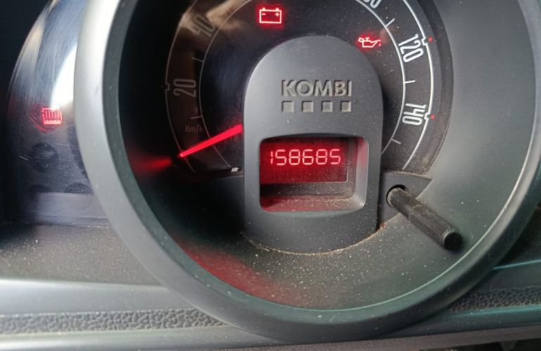Volkswagen Kombi Furgão 1.4 (Flex) - Foto #10
