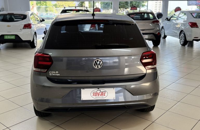 Volkswagen Polo 1.0 (Flex) - Foto #4