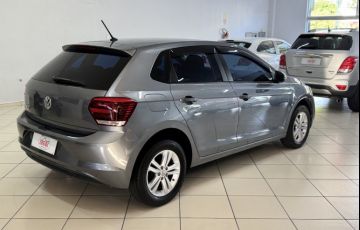Volkswagen Polo 1.0 (Flex) - Foto #5