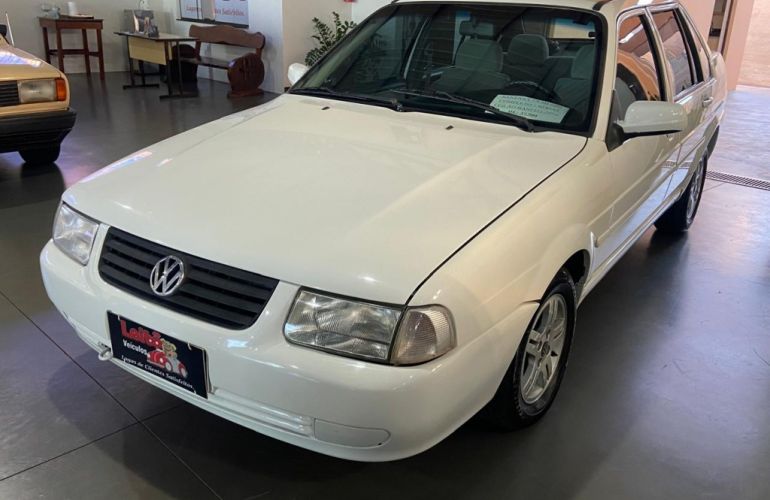 Volkswagen Santana 1.8 MI - Foto #2