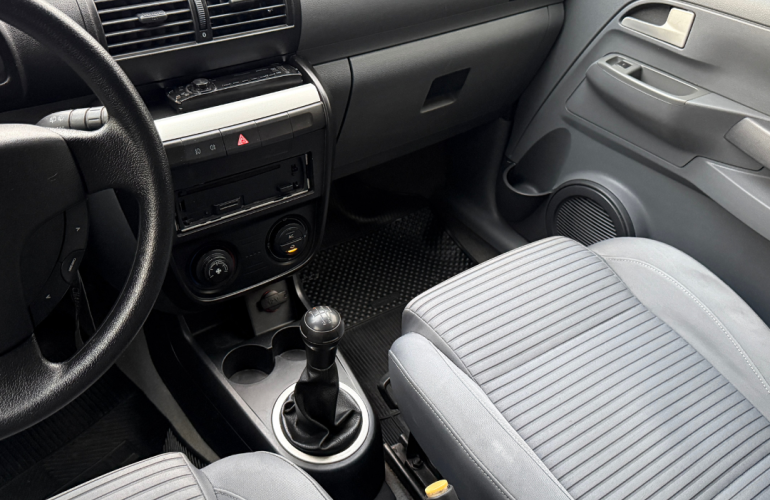 Volkswagen SpaceFox Comfortline 1.6 8V (Flex) - Foto #7