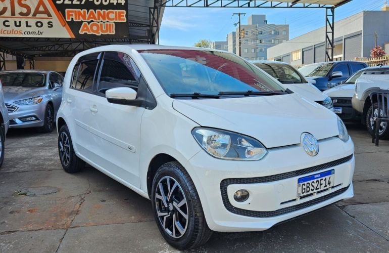 Volkswagen Up! 1.0 12v E-Flex high up! - Foto #2