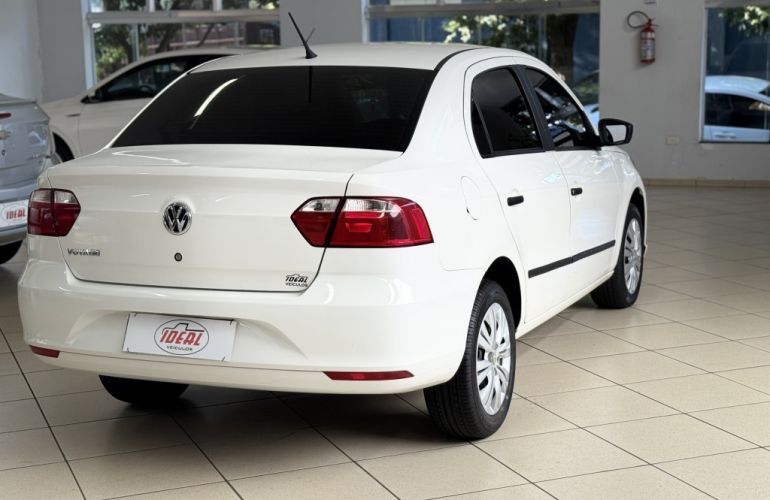 Volkswagen Voyage 1.6 MSI (Flex) - Foto #4