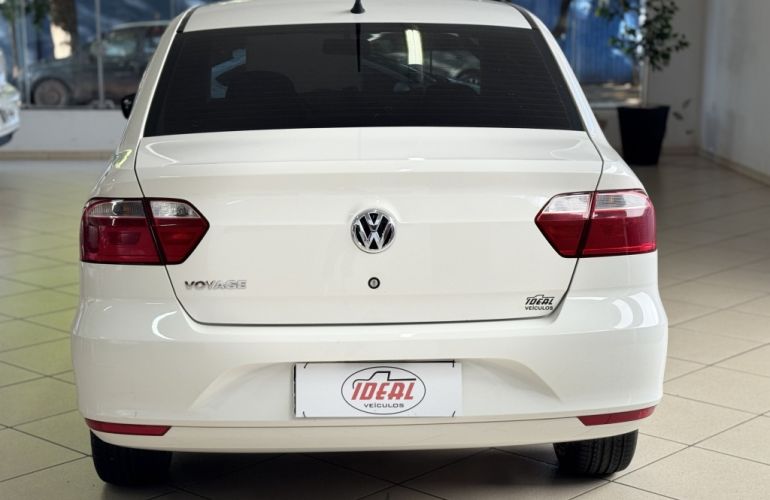 Volkswagen Voyage 1.6 MSI (Flex) - Foto #5