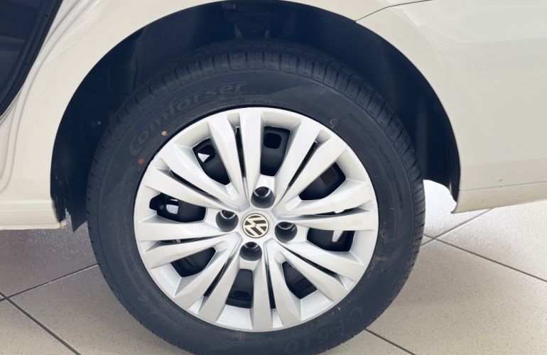 Volkswagen Voyage 1.6 MSI (Flex) - Foto #8