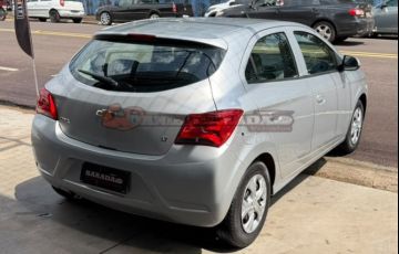 Chevrolet Onix 1.0 MPFi LT 8v - Foto #5
