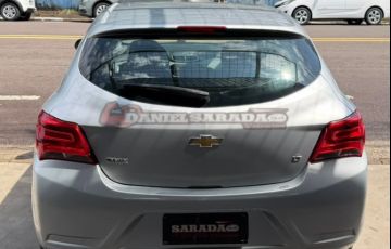 Chevrolet Onix 1.0 MPFi LT 8v - Foto #6